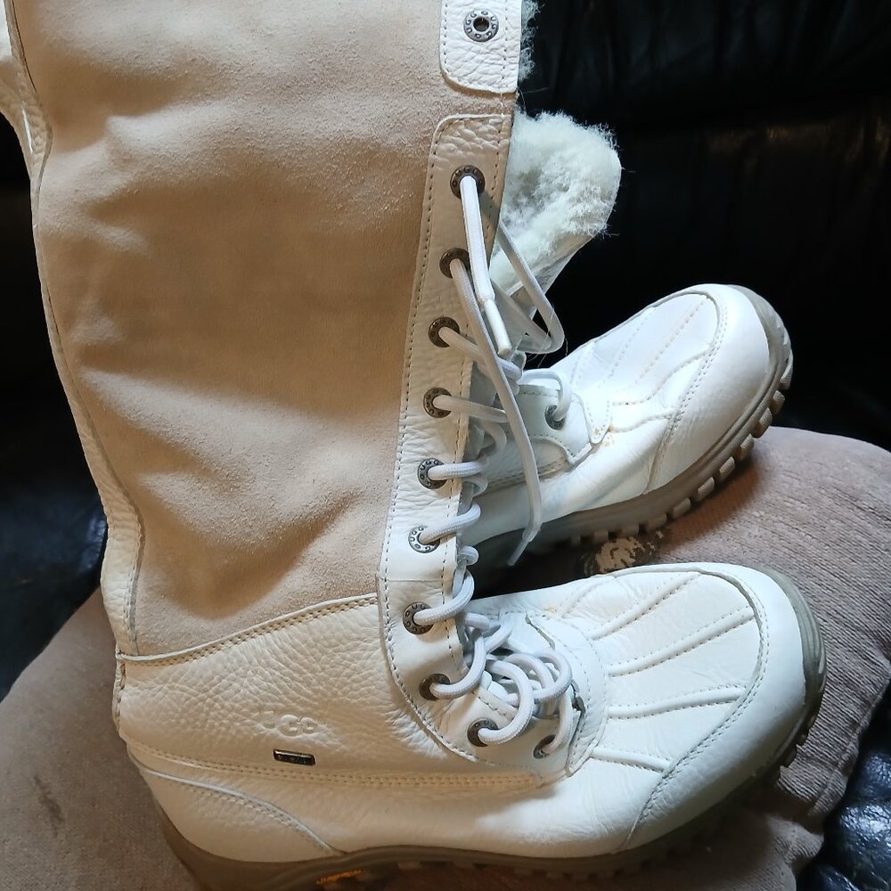 UGG Tall Adirondack Boot White - Picture 3 of 11